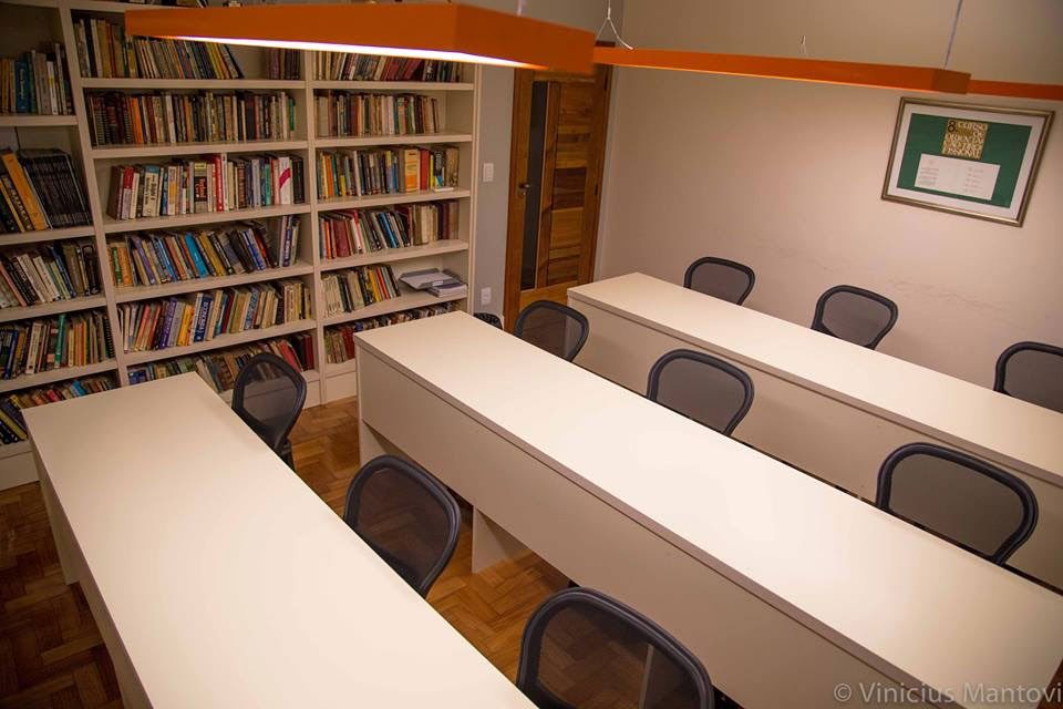 Outra sala de estudo